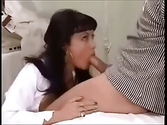 Kinky family anal ລືມ perky ການໃຫ້ອະໄພ